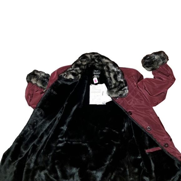 New with Tags Dennis by Dennis Basso Burgundy Mid Length Faux Fur Large - Picture 6 of 10
